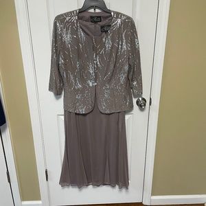 Alex Evenings 2 piece tea length formal dress; Taupe, size 18
